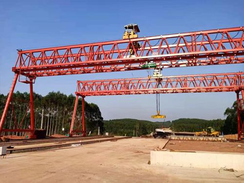 浙江嘉興龍門吊廠家關(guān)于龍門吊焊接有裂紋