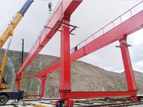 龍門(mén)吊在室外的吊裝范圍 河北承德龍門(mén)吊生產(chǎn)